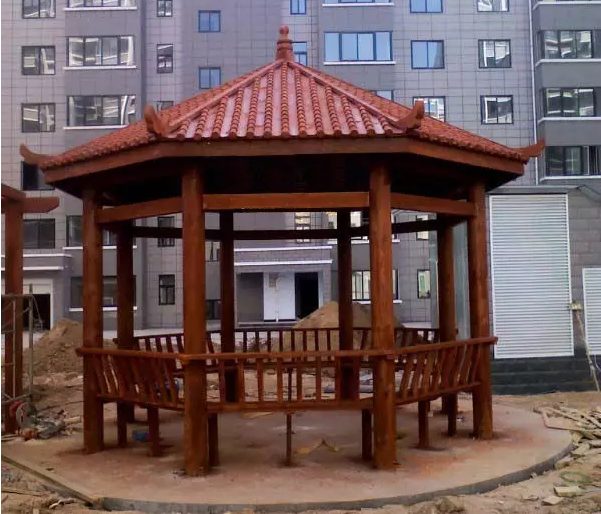 防腐木凉亭
